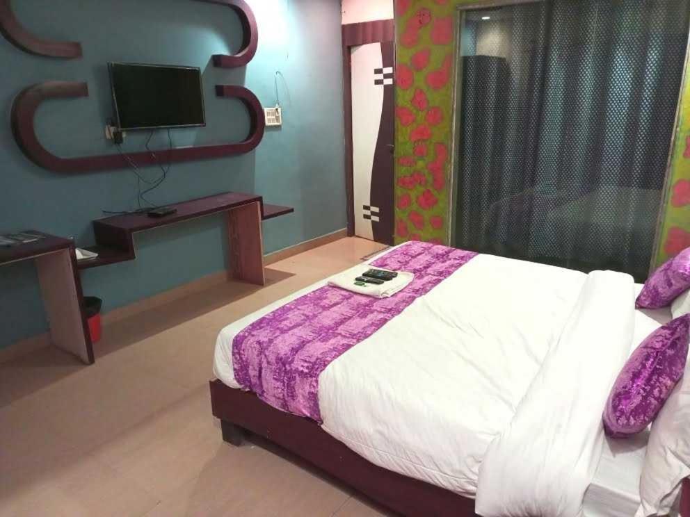 Super Oyo Hotel O Happy Residency Bhopal Exteriör bild