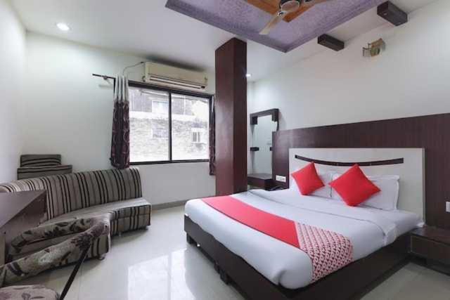 Super Oyo Hotel O Happy Residency Bhopal Exteriör bild